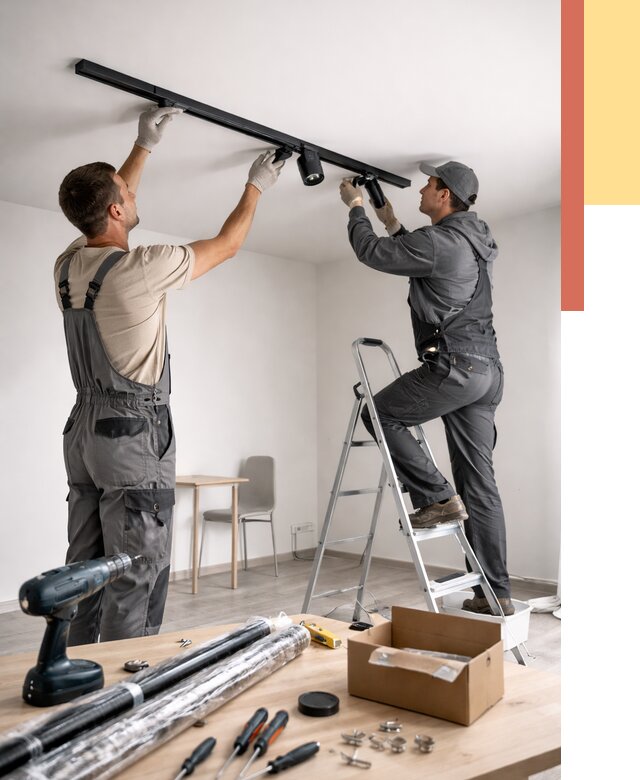 Установка трековых светильников в натяжной потолок в Тамбове от 4265 руб. | ОТДЕЛОЧНИК-Тмб